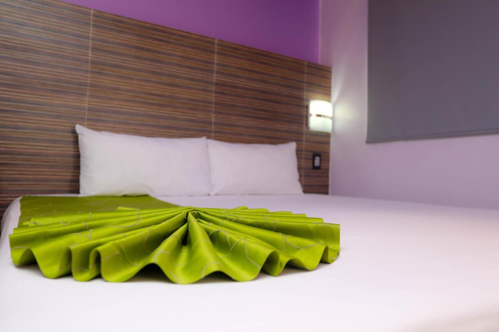 Superior Queen Room Two Queen Beds