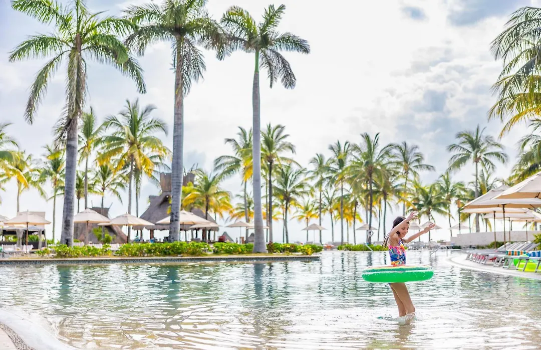 Villa Del Palmar Cancun Luxury Beach Resort & Spa-1