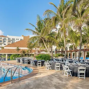 Fiesta Americana Condesa Cancun Expert Review: What To Expect From Your