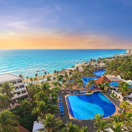 The Grand Oasis Cancun-3
